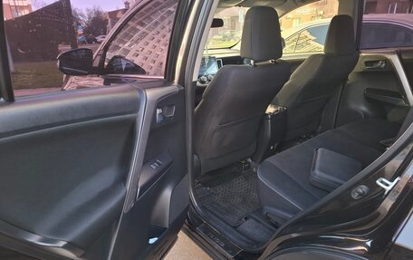 Toyota RAV4, 2015 год, 1 740 000 рублей, 3 фотография