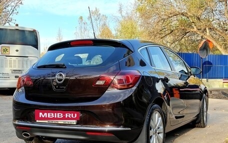 Opel Astra J, 2014 год, 1 300 000 рублей, 6 фотография