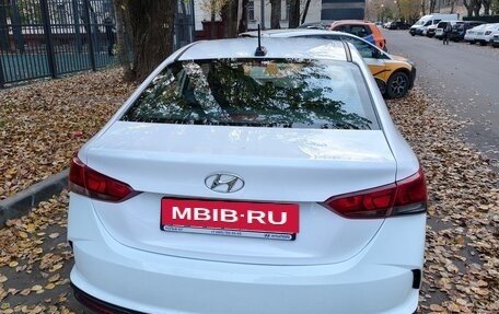 Hyundai Solaris II рестайлинг, 2021 год, 1 170 000 рублей, 5 фотография