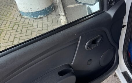Renault Logan I, 2013 год, 185 000 рублей, 7 фотография