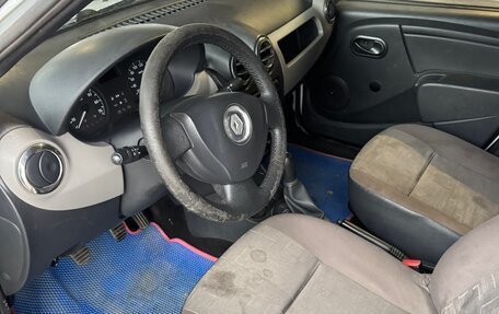 Renault Logan I, 2013 год, 185 000 рублей, 8 фотография