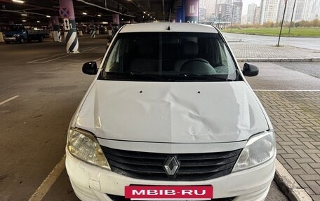 Renault Logan I, 2013 год, 185 000 рублей, 2 фотография