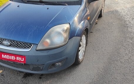 Ford Fiesta, 2006 год, 220 000 рублей, 2 фотография
