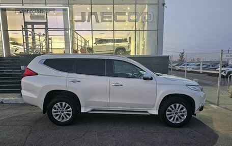 Mitsubishi Pajero Sport III рестайлинг, 2019 год, 2 150 000 рублей, 4 фотография