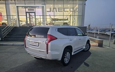 Mitsubishi Pajero Sport III рестайлинг, 2019 год, 2 150 000 рублей, 5 фотография