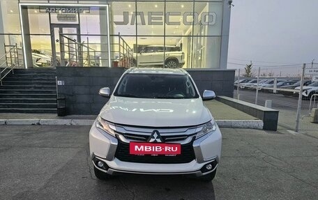 Mitsubishi Pajero Sport III рестайлинг, 2019 год, 2 150 000 рублей, 2 фотография
