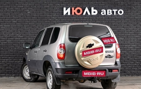 Chevrolet Niva I рестайлинг, 2017 год, 750 000 рублей, 8 фотография