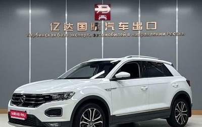 Volkswagen T-Roc I, 2022 год, 1 730 000 рублей, 1 фотография