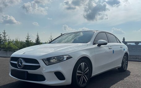 Mercedes-Benz A-Класс, 2022 год, 2 070 000 рублей, 1 фотография