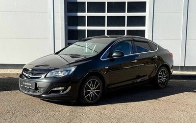 Opel Astra J, 2013 год, 790 000 рублей, 1 фотография