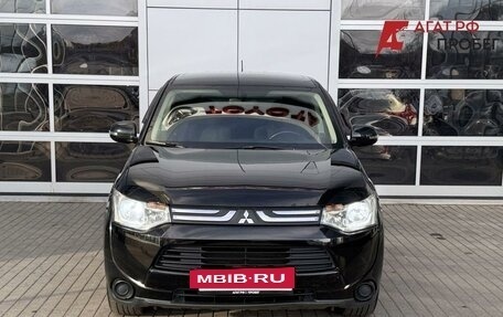Mitsubishi Outlander III рестайлинг 3, 2013 год, 1 280 000 рублей, 2 фотография