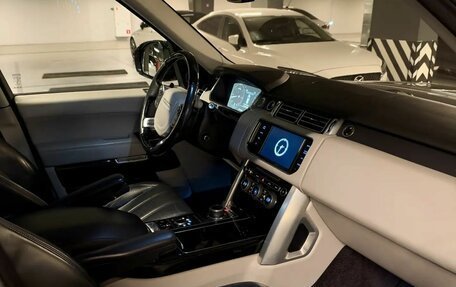 Land Rover Range Rover IV рестайлинг, 2015 год, 3 450 000 рублей, 4 фотография