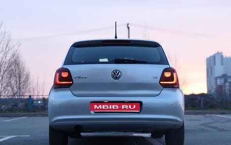 Volkswagen Polo VI (EU Market), 2010 год, 715 000 рублей, 10 фотография