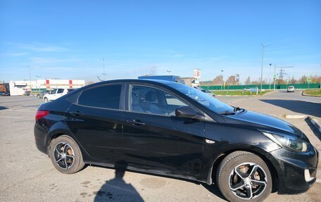 Hyundai Solaris II рестайлинг, 2012 год, 503 000 рублей, 3 фотография