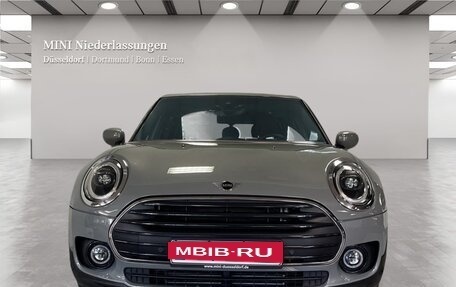 MINI Clubman, 2022 год, 2 845 000 рублей, 2 фотография