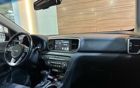 KIA Sportage IV рестайлинг, 2020 год, 2 049 000 рублей, 9 фотография