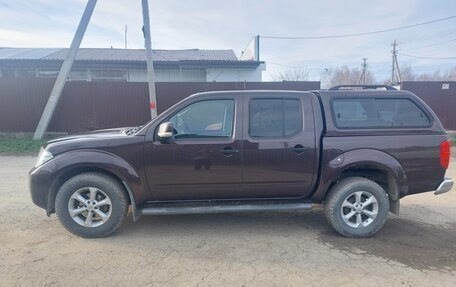 Nissan Navara (Frontier), 2011 год, 1 850 000 рублей, 2 фотография