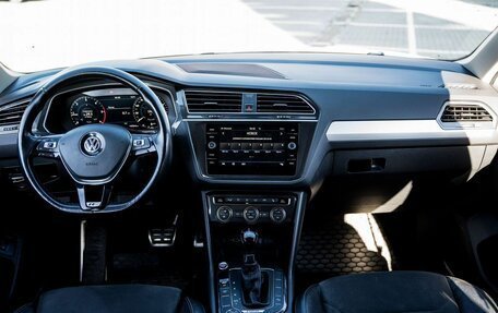Volkswagen Tiguan II, 2018 год, 3 250 000 рублей, 8 фотография