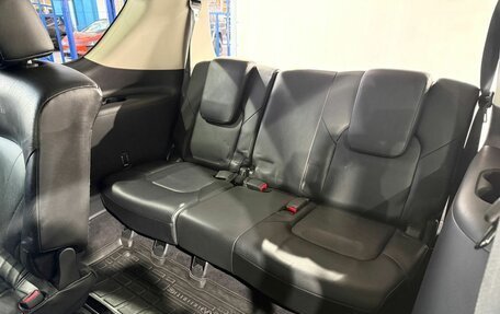 Infiniti QX56, 2013 год, 1 999 000 рублей, 13 фотография