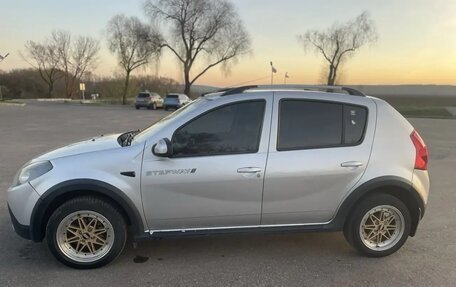 Renault Sandero I, 2014 год, 650 000 рублей, 4 фотография