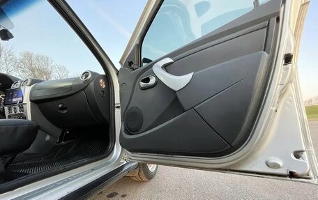 Renault Sandero I, 2014 год, 650 000 рублей, 11 фотография