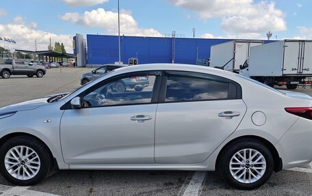 KIA Rio IV, 2018 год, 1 560 000 рублей, 7 фотография