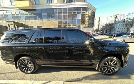 Cadillac Escalade V, 2023 год, 13 500 000 рублей, 3 фотография