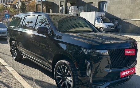 Cadillac Escalade V, 2023 год, 13 500 000 рублей, 2 фотография