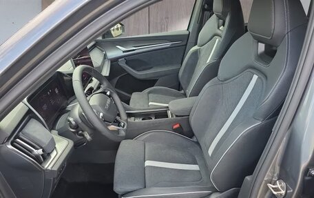 Skoda Kodiaq, 2026 год, 7 350 000 рублей, 10 фотография