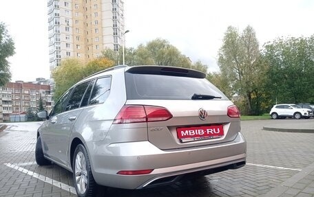 Volkswagen Golf VII рестайлинг, 2019 год, 1 750 000 рублей, 1 фотография