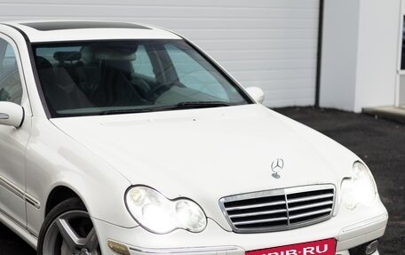 Mercedes-Benz C-Класс, 2004 год, 630 000 рублей, 2 фотография