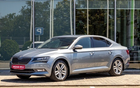 Skoda Superb III рестайлинг, 2017 год, 1 455 000 рублей, 1 фотография