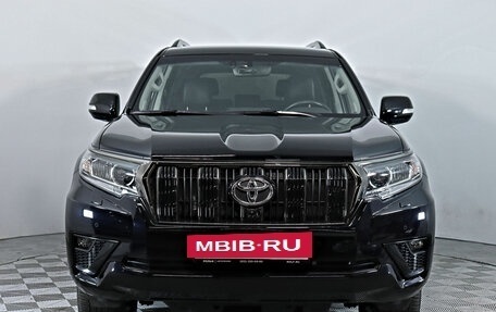 Toyota Land Cruiser Prado 150 рестайлинг, 2022 год, 6 990 000 рублей, 2 фотография