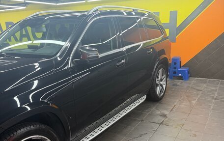 Mercedes-Benz GLS, 2017 год, 4 300 000 рублей, 3 фотография