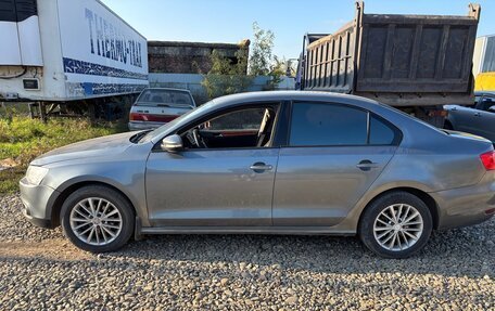 Volkswagen Jetta VII, 2012 год, 520 000 рублей, 3 фотография