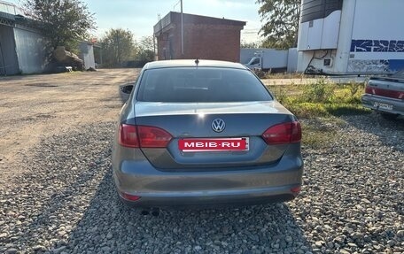 Volkswagen Jetta VII, 2012 год, 520 000 рублей, 2 фотография