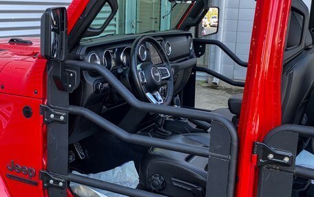 Jeep Wrangler, 2021 год, 4 690 000 рублей, 14 фотография