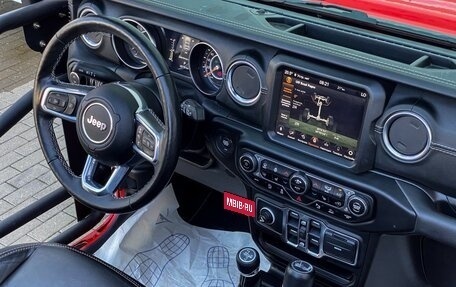 Jeep Wrangler, 2021 год, 4 690 000 рублей, 15 фотография