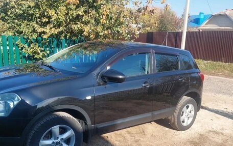 Nissan Qashqai, 2008 год, 700 000 рублей, 2 фотография