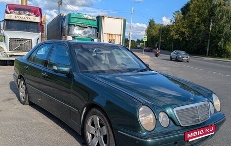 Mercedes-Benz E-Класс, 2000 год, 770 000 рублей, 3 фотография