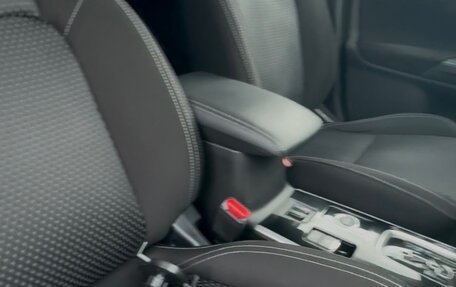 Mitsubishi Outlander III рестайлинг 3, 2019 год, 2 200 000 рублей, 4 фотография