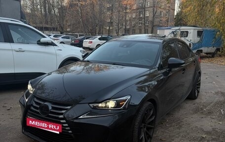 Lexus IS III, 2020 год, 3 100 000 рублей, 2 фотография