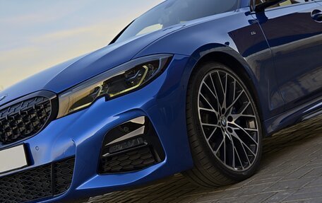 BMW 3 серия, 2019 год, 3 800 000 рублей, 14 фотография