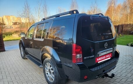 Nissan Pathfinder, 2010 год, 1 320 000 рублей, 3 фотография