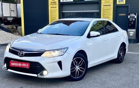 Toyota Camry, 2016 год, 1 595 000 рублей, 1 фотография