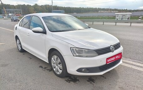 Volkswagen Jetta VII, 2014 год, 750 000 рублей, 1 фотография