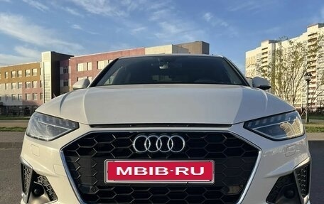 Audi A4, 2021 год, 4 300 000 рублей, 9 фотография