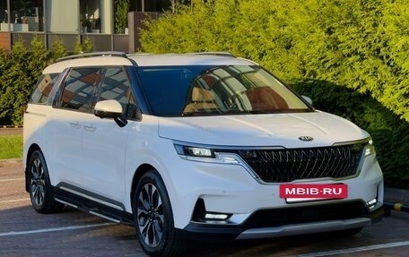 KIA Carnival, 2021 год, 4 250 000 рублей, 2 фотография