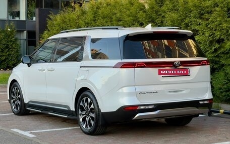 KIA Carnival, 2021 год, 4 250 000 рублей, 6 фотография