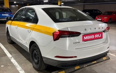 Skoda Rapid II, 2021 год, 1 100 000 рублей, 5 фотография
